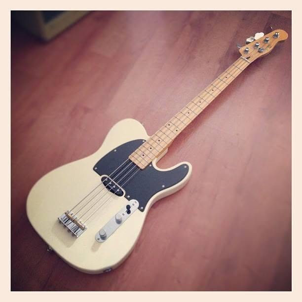 Squier Vintage Modified Telecaster Bass Vintage Blonde